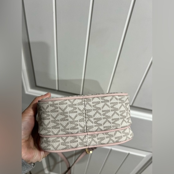 Michael Kors jet Set Travel Medium Logo Crossbody Bag purse pink gold - Picture 6 of 10